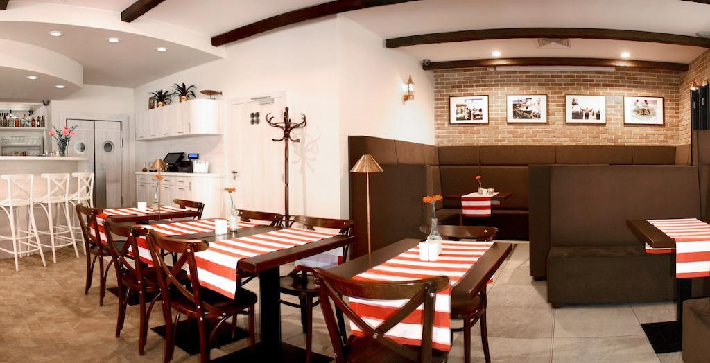 Apartamenty Mesa Grill Restaurant Cafe Dźwirzyno Εξωτερικό φωτογραφία